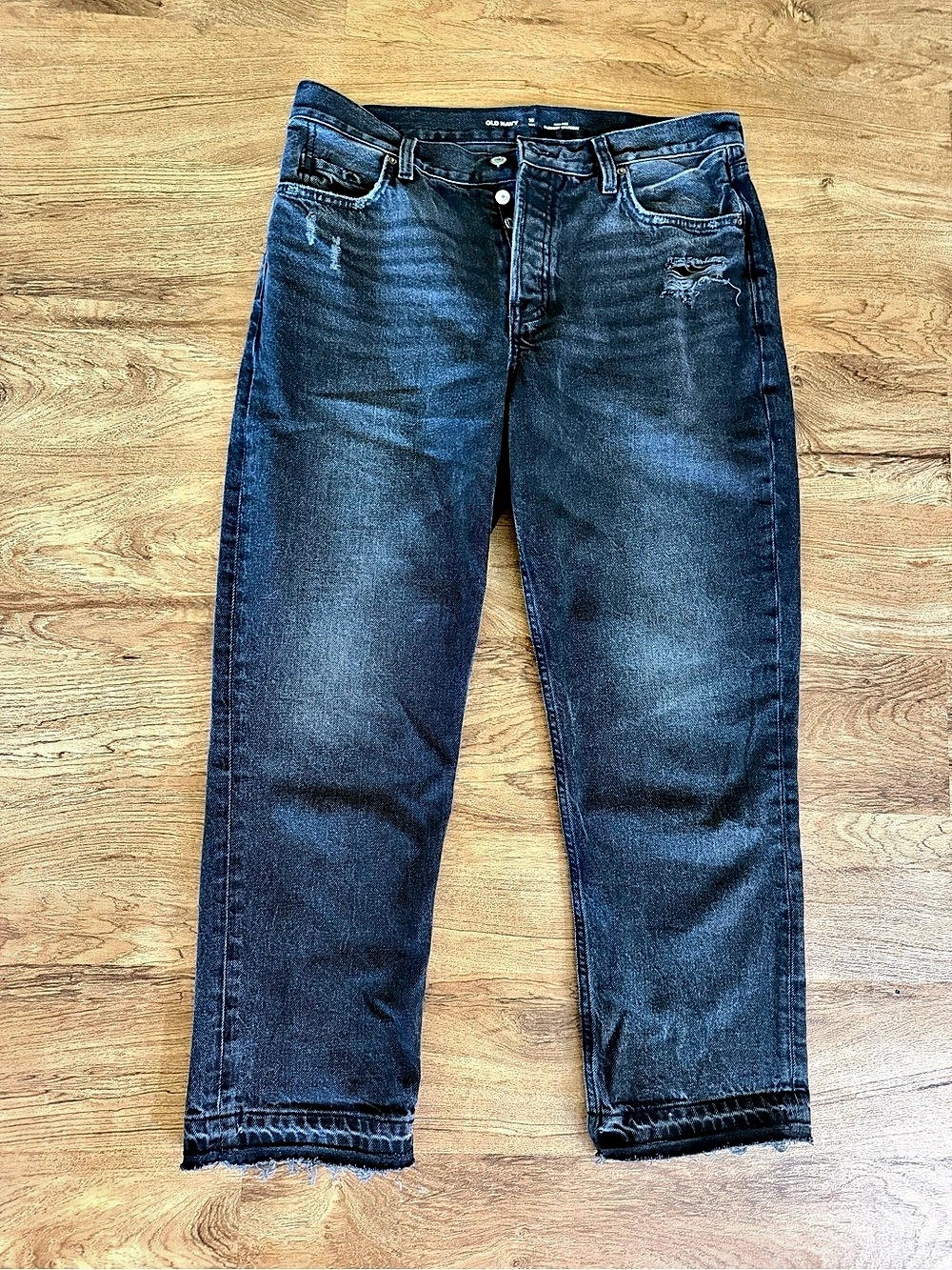 Old Navy High Waisted Slouchy Straight Leg Jeans size 10 TALL Distressed Black